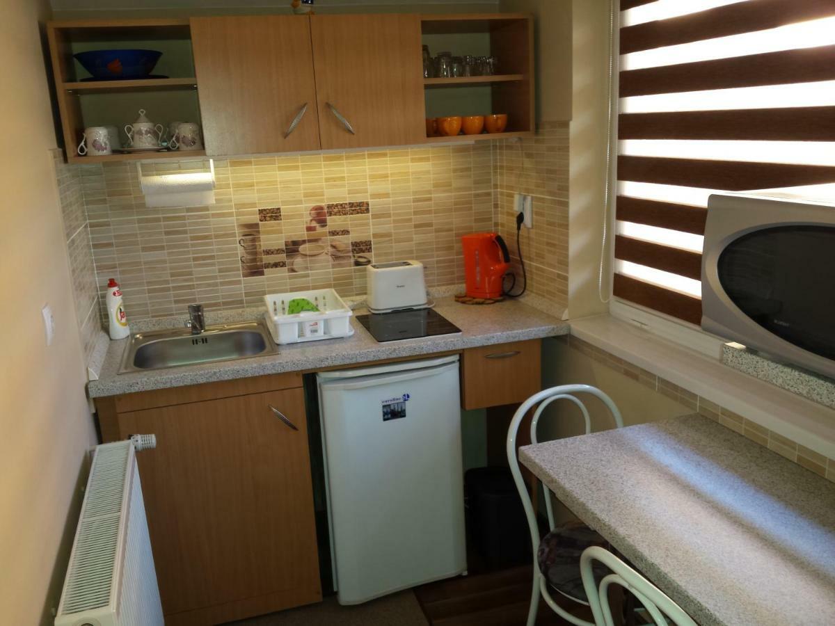 Eszter vendégház Izvoru Crisului Extérieur photo